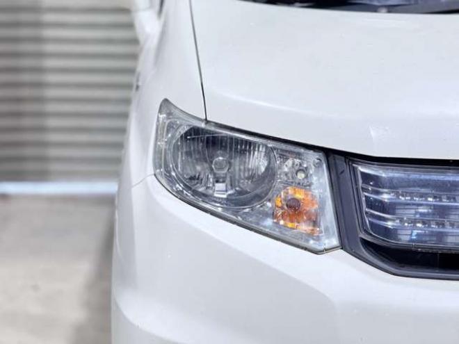 フリードスパイクハイブリッド1.5 ジャストセレクション　下廻防錆TVナビBカメETC 2WD 1500