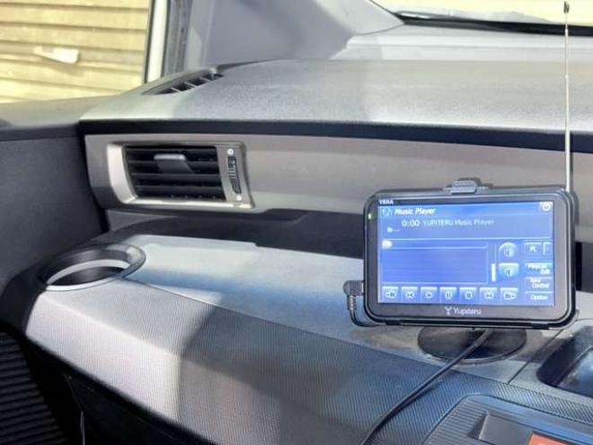 フリードスパイクハイブリッド1.5 ジャストセレクション　下廻防錆TVナビBカメETC 2WD 1500