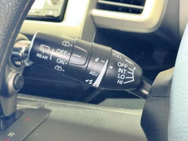 フリードスパイク1.5 G ジャストセレクション 4WD　防錆塗装4WDTVナビBカメ 1500