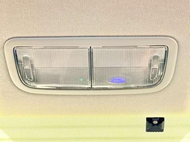 フィットハイブリッド1.3　防錆塗装キーレスCDETC 2WD 1300