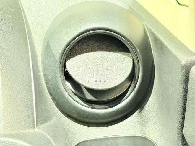 フィットハイブリッド1.3　防錆塗装キーレスCDETC 2WD 1300