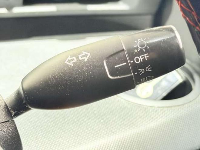 フリードスパイク1.5 C 4WD　防錆塗装4WDキーレスCD 1500