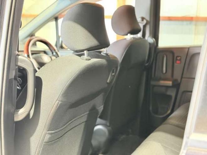 フリードスパイク1.5 G ジャストセレクション 4WD　防錆塗装4WDTVナビETC 1500