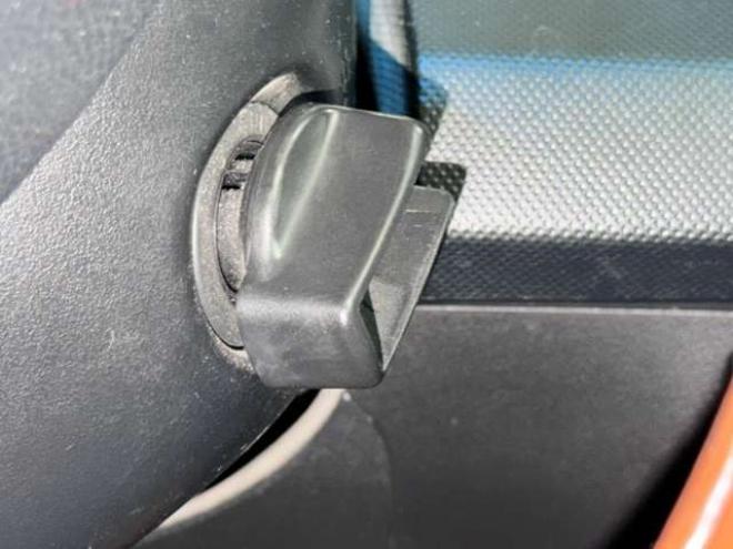 フリードスパイク1.5 G ジャストセレクション 4WD　防錆塗装4WDTVナビETC 1500