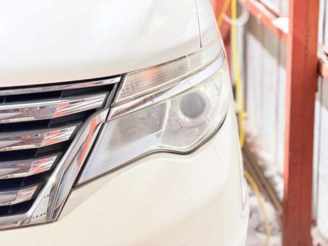 セレナ2.0 ハイウェイスター Vセレクション+Safety 4WD　防錆塗装4WDTVナビBカメエンスタ夏冬タイヤ 2000