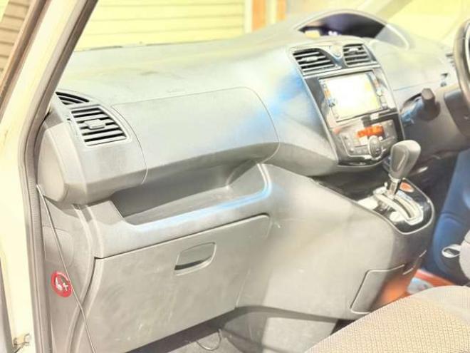 セレナ2.0 ハイウェイスター Vセレクション+Safety 4WD　防錆塗装4WDTVナビBカメエンスタ夏冬タイヤ 2000