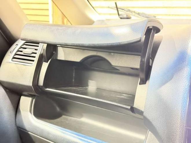 セレナ2.0 ハイウェイスター Vセレクション+Safety 4WD　防錆塗装4WDTVナビBカメエンスタ夏冬タイヤ 2000