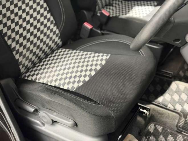 ソリオ1.2 ブラック＆ホワイトII 4WD　防錆塗装4WDドラレコTVナビ 1200