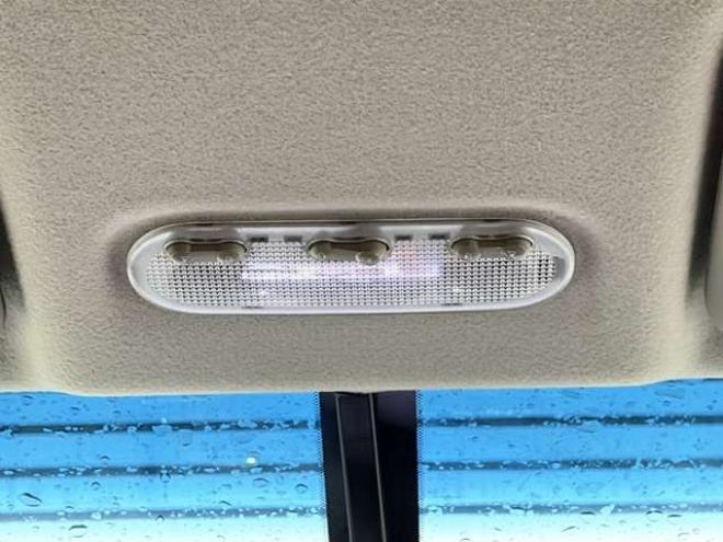 セレナ2.0 20X Vセレクション+Safety 4WD　防錆塗装4WDTVナビBカメETCエンスタ夏冬タイヤ 2000