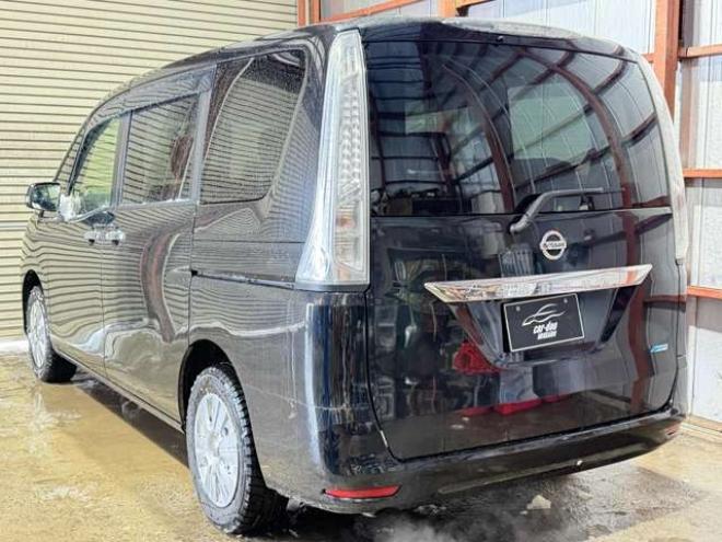 セレナ2.0 20X Vセレクション+Safety 4WD　防錆塗装4WDTVナビBカメETCエンスタ夏冬タイヤ 2000