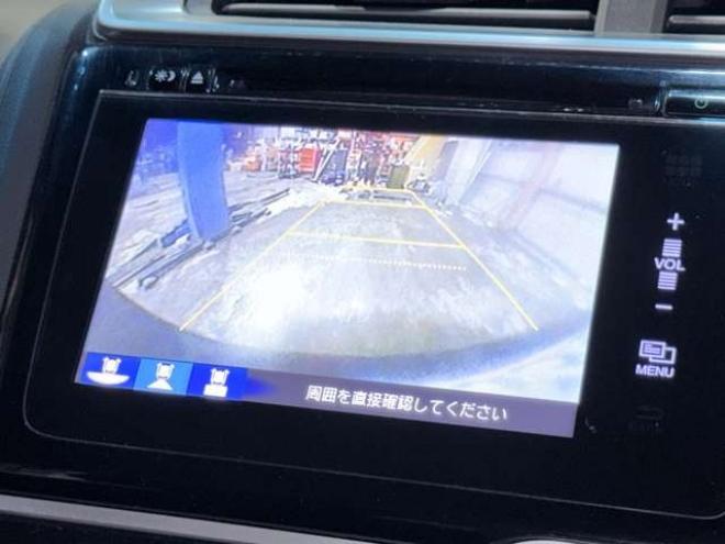 フィット1.5 ハイブリッド Fパッケージ 4WD　防錆塗装4WDTVナビBカメ 1500