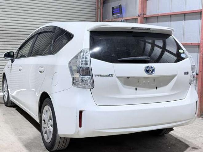 プリウスα1.8 S　下廻防錆TVナビBカメ 2WD 1800