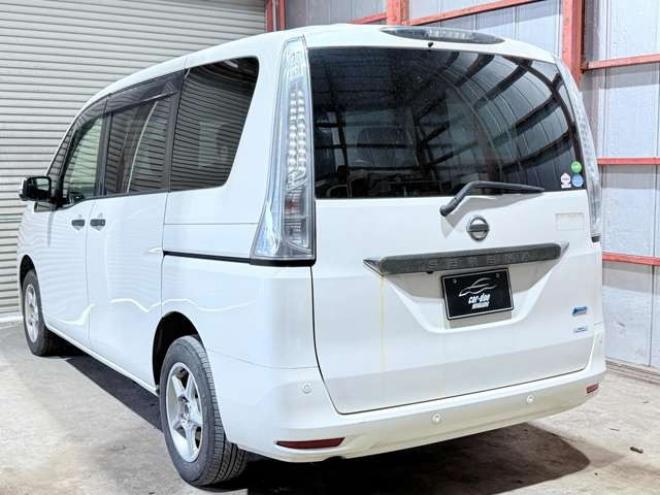 セレナ2.0 20X アドバンストセーフティ パッケージ 4WD　下廻防錆TVナビBカメETC 2000