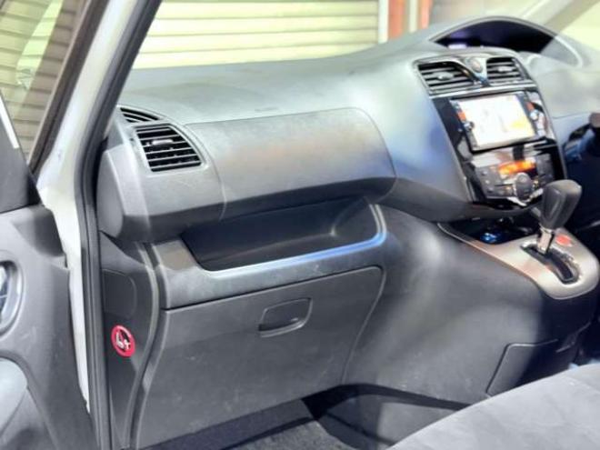 セレナ2.0 20X アドバンストセーフティ パッケージ 4WD　下廻防錆TVナビBカメETC 2000