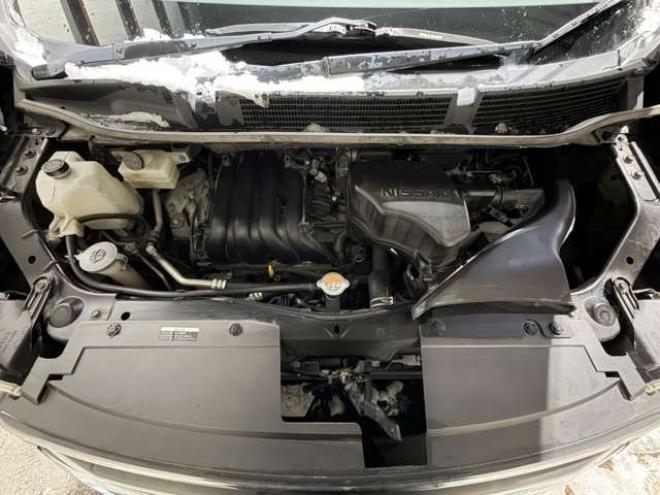 セレナ2.0 ハイウェイスター Vセレクション+Safety 4WD　防錆塗装4WD1オナTVナビBカメ後席モニタエンスタ夏冬タイヤ 2000