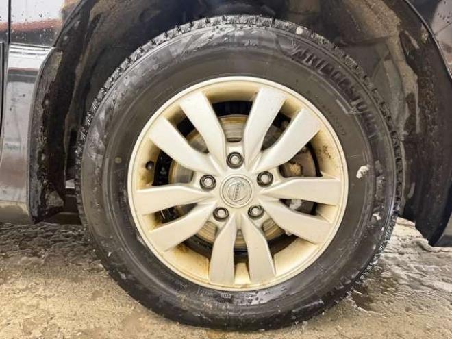 セレナ2.0 ハイウェイスター Vセレクション+Safety 4WD　防錆塗装4WD1オナTVナビBカメ後席モニタエンスタ夏冬タイヤ 2000