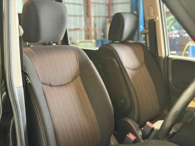 セレナ2.0 ハイウェイスター Vセレクション+Safety 4WD　防錆塗装4WD1オナTVナビBカメ後席モニタエンスタ夏冬タイヤ 2000