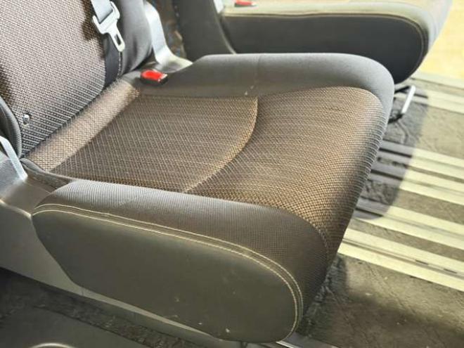 セレナ2.0 ハイウェイスター Vセレクション+Safety 4WD　防錆塗装4WD1オナTVナビBカメ後席モニタエンスタ夏冬タイヤ 2000