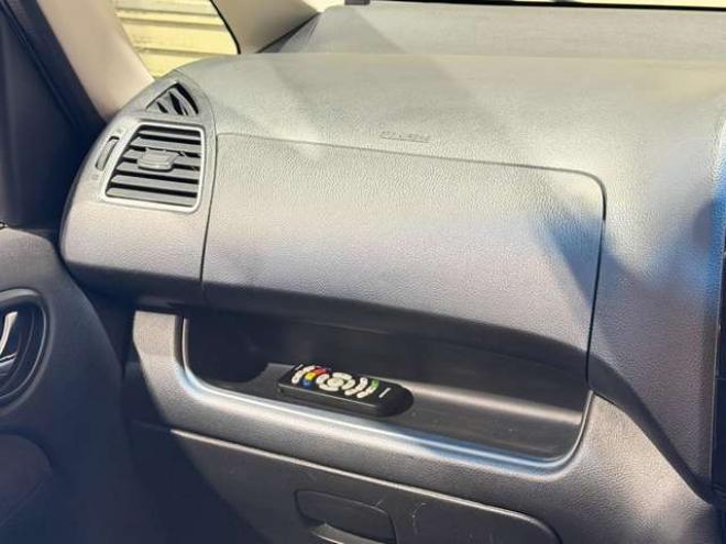 セレナ2.0 ハイウェイスター Vセレクション+Safety 4WD　防錆塗装4WD1オナTVナビBカメ後席モニタエンスタ夏冬タイヤ 2000