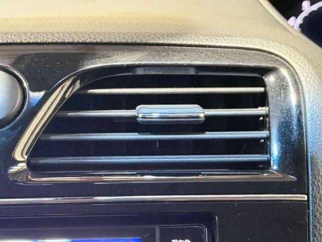 セレナ2.0 ハイウェイスター Vセレクション+Safety 4WD　防錆塗装4WD1オナTVナビBカメ後席モニタエンスタ夏冬タイヤ 2000