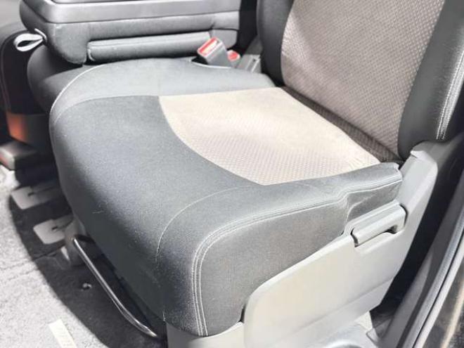 セレナ2.0 ライダー 4WD　防錆塗装4WDTVナビBカメETC後席モニタ 2000