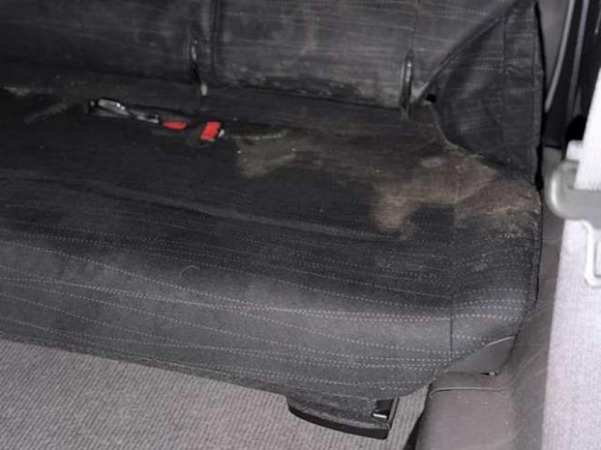 ステップワゴン2.0 G HIDエディション 4WD　防錆塗装4WDキーレスTVナビBカメエンスタ 2000