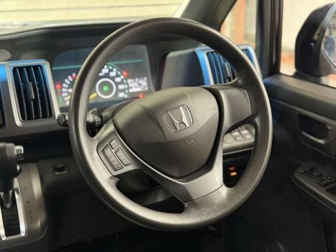 ステップワゴン2.0 L 4WD　防錆塗装4WDTVナビBカメ後席モニタ 2000