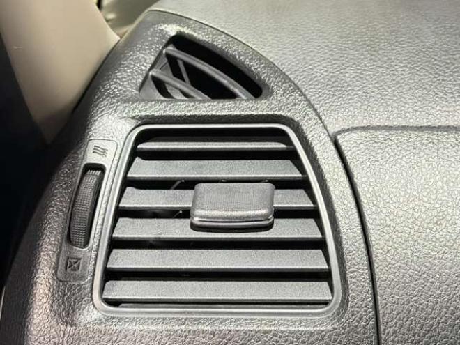 セレナ2.0 20X 4WD　防錆塗装4WDラジオナビETC 2000