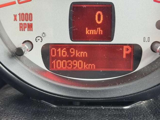 ミニクロスオーバー クーパー オール4　防錆塗装TVナビETC夏冬タイヤ 正規輸入車 4WD 1600