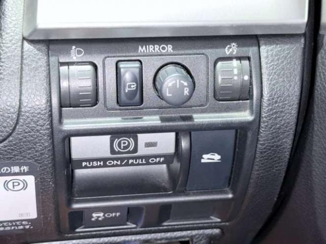 レガシィワゴン2.5 i 4WD　防錆塗装4WDTVナビBカメETC 2500