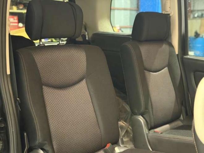 セレナ2.0 ハイウェイスター Vセレクション 4WD　防錆塗装4WDTVナビBカメETC後席モニタ夏冬タイヤ 2000