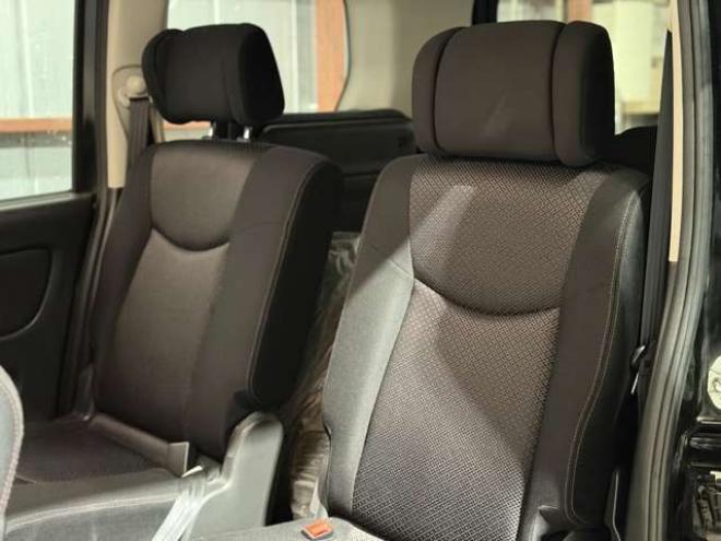 セレナ2.0 ハイウェイスター Vセレクション 4WD　防錆塗装4WDTVナビBカメETC後席モニタ夏冬タイヤ 2000