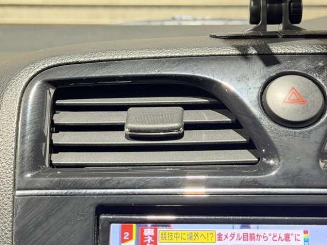 セレナ2.0 ハイウェイスター Vセレクション 4WD　防錆塗装4WDTVナビBカメETC後席モニタ夏冬タイヤ 2000