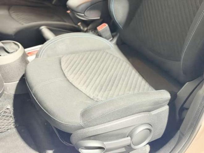 ミニクロスオーバー クーパーS オール4　防錆塗装4WDTVナビBカメETC 正規輸入車 1600