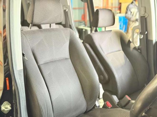 ステップワゴン2.0 スパーダ S 4WD　防錆塗装4WDドラレコTVナビBカメ 2000