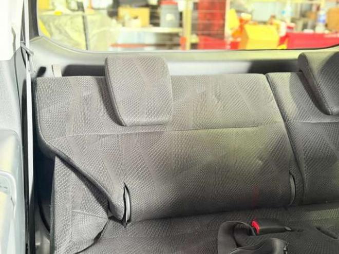 ステップワゴン2.0 スパーダ S 4WD　防錆塗装4WDドラレコTVナビBカメ 2000