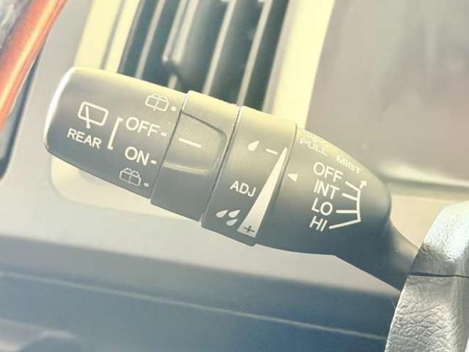 ステップワゴン2.0 スパーダ S 4WD　防錆塗装4WDドラレコTVナビBカメ 2000