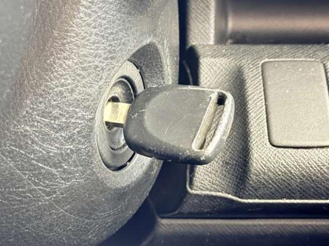 ステップワゴン2.0 スパーダ S 4WD　防錆塗装4WDドラレコTVナビBカメ 2000