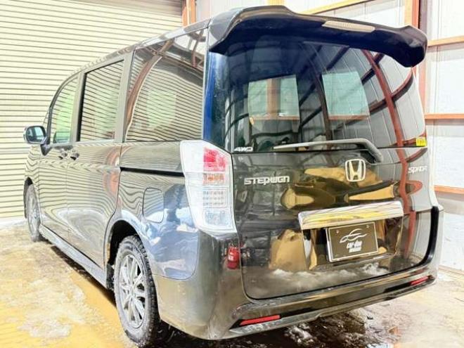 ステップワゴン2.0 スパーダ S 4WD　防錆塗装4WDドラレコTVナビBカメ 2000