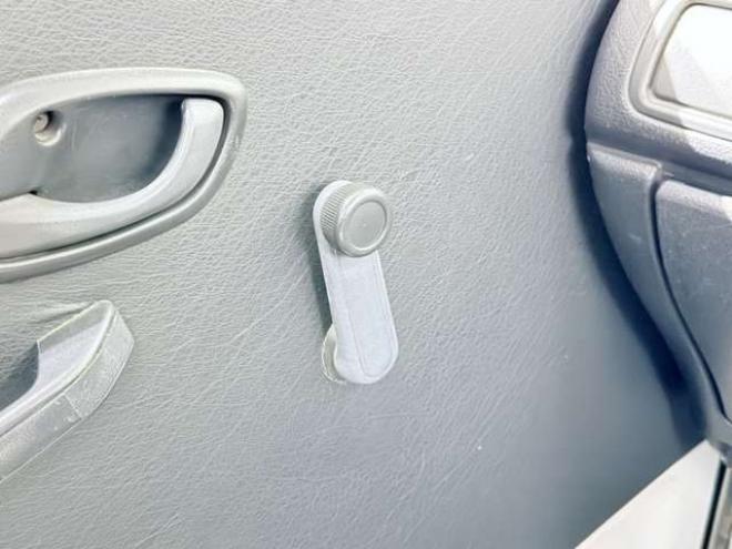 キャリーKU 3方開 4WD　防錆塗装4WD 660