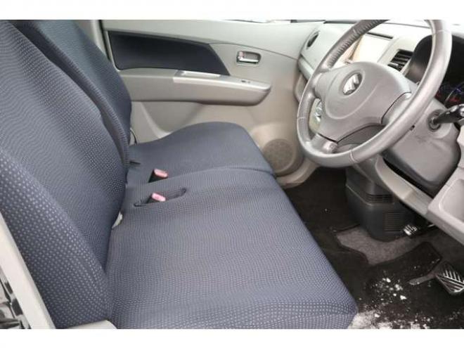 ワゴンRFX リミテッド 4WD　5.8万キロ・ナビ・TV・エンジンスターター・スマートキー 660