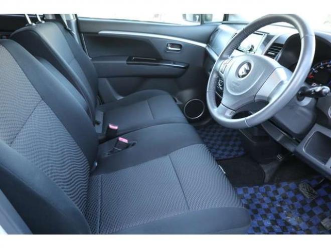 ワゴンRスティングレー T 4WD　スマートキー・走行すくない5.7万キロ・修復なし・ターボ 660