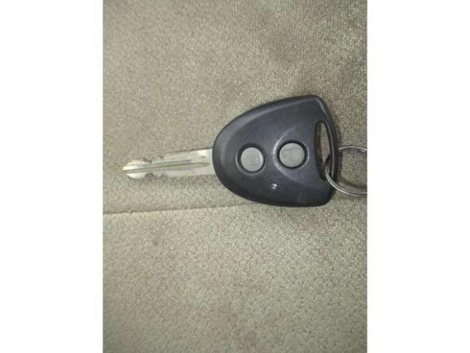 ムーヴL 4WD　R9/9月・キーレス 660