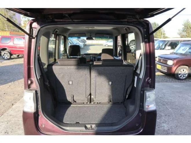 タントカスタム RS 4WD　アイドリングストップ・ナビ・TV・左パワースライドドア・ターボ・Tチェーン式 660