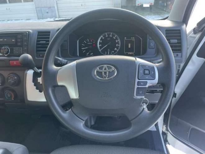 ハイエースバン2.8 DX ロング ディーゼルターボ 4WD　 2800