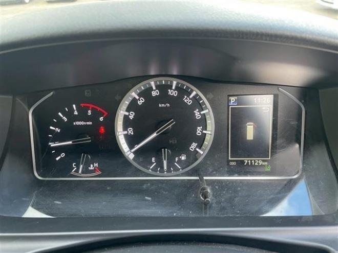 ハイエースバン2.8 中温冷凍バン ロング ディーゼルターボ 4WD　 2800