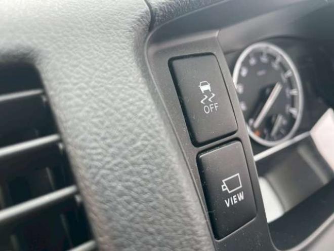 ハイエースコミューター 2.7 DX 4WD　4WD　乗車定員　4+18人　幼児バス　2ナンバー 2700