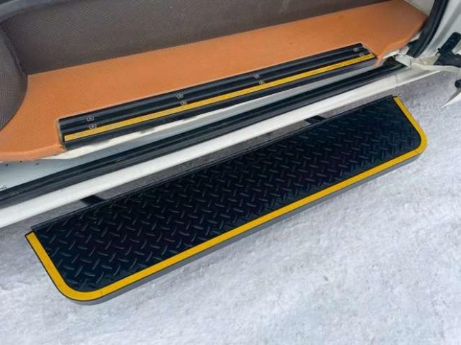 ハイエースコミューター 2.7 DX 4WD　4WD　乗車定員　4+18人　幼児バス　2ナンバー 2700