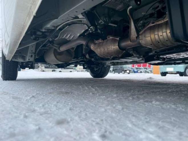 ハイエースコミューター 2.7 DX 4WD　4WD　乗車定員　4+18人　幼児バス　2ナンバー 2700