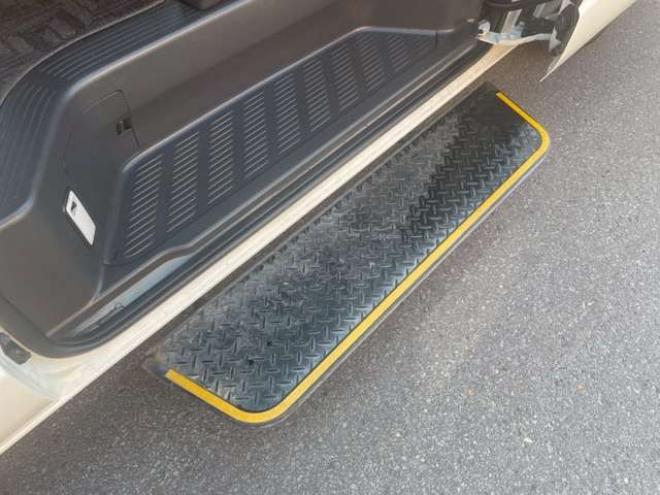 ハイエースバン3.0 ウェルキャブ Bタイプ ロング ディーゼルターボ 4WD　 福祉車両 3000